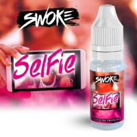 Selfie by SWOKE 10mlLieferumfang: 10 ml Selfie by SWOKEWas ist ? wollen Sie ein Selfie ? Cassis und mintgrün mit Zitrusnoten Gourmet BananeLe Selfie réunit dans un mélange savoureux des saveurs de cassis et menthe verte avec une banane gourmande relevée de notes d'agrumes.Hergestellt in Frankreich 70% VG / 30% PG Végétal100% Natürliche Aromen   4318swoke1,30 CHFsmoke-shop.ch1,30 CHF