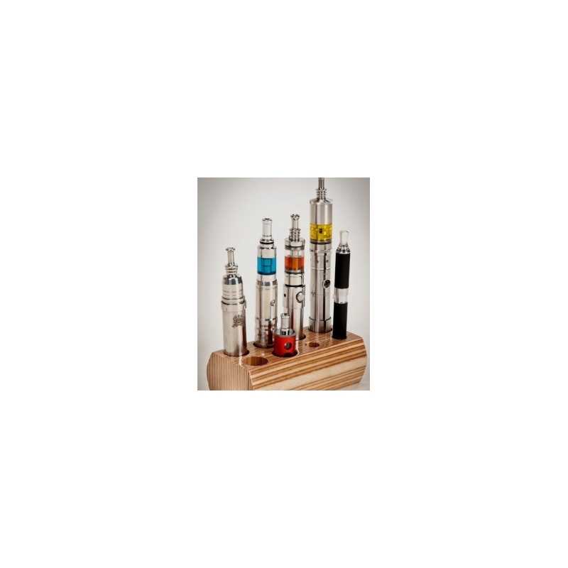 Dampfständer - Slim DaddyLieferumfang: 1x Ständer Slim DaddyZwischen 4 - 6 Akkuträger passen hier perfekt, wahlweise auch zwei Liquids (10ml) oder zwei Verdampfer, sowie zwei Spinner ( oder eGos ) finden hier ihren geeigneten Platz. Ein dekoratives Schmuckstück für Ihre Wohnräume. Die Musterung des Holzes tritt durch die spezielle Bearbeitung (Handschliff) und durch das Anschrägen der Kanten in den Vordergrund..4476Smoke-Shop.ch19,20 CHFsmoke-shop.ch19,20 CHF