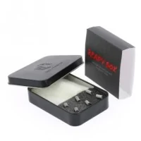 Coil Master Ready Box PreWick CoilsLieferumfang:  Vorgewickelte Ready to use Box mit Coilmaster Preimium Wickelwattepads2 x Fused clapton:  2x26G / Wrap 39G, mit Ni80 /  Innendurchmesser 3.0mm / coil mit 0.30Ω2 x Clapton parallèle :  2x26G / Wrap 39G / 26G, mit Ni80 / Innendurchmesser 3.0mm / coil mit  0.30Ω2 x Triple Fused clapton: 3x26G / Wrap 40G, mit Ni80 und A1/  Innendurchmesser 3.0mm / coil mit  0.25Ω4493Coil Master10,40 CHFsmoke-shop.ch10,40 CHF
