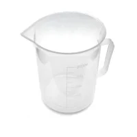 Messbecher mit Ausguss und Henkel 250 MLLieferumfang: 1x Messbecher mit Ausguss und Henkel 250 ML Der einfachste und schnellste Weg eure Mischungen in Liquidflaschen umzufüllen, ist ein Messbecher mit Ausgusskante. Der Becher besteht aus lebensmittelechtem PP und ist sehr gut chemisch beständig, dadurch auch gut zum Anrühren geeignet. Durch den Griff kann der Becher nicht aus der Hand rutschen.6776Flaschen2,70 CHFsmoke-shop.ch2,70 CHF
