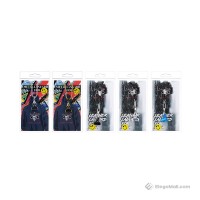 Lanyard mit Magnet für Juul von Demon Killer LederbandLieferumfang: 1x Lanyjard für Juul von Demon Killer LederbandHält die Juul dank magnetischer Halterung sicher und festStylisches LederbandFarbe: Schwarz7062Demon Killer1,40 CHFsmoke-shop.ch1,40 CHF