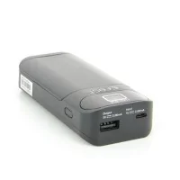 Powerbank / Ladegerät Lush Box von EfestLieferumfang: Powerbank / Ladegerät Lush Box von Efestfür 2x 18650 Batterien (nicht im Lieferumfang enthalten)Das Lush Box-Ladegerät bietet die Möglichkeit, 2 18650 Batterien auf 1 A oder 1 Batterie auf 2 A aufzuladen und dient gleichzeitig als Powerbank zum Aufladen Ihrer Hightech-Geräte.8077Efest17,40 CHFsmoke-shop.ch17,40 CHF Powerbank / Ladegerät Lush Box von EfestLieferumfang: Powerbank / Ladegerät Lush Box von Efestfür 2x 18650 Batterien (nicht im Lieferumfang enthalten)Das Lush Box-Ladegerät bietet die Möglichkeit, 2 18650 Batterien auf 1 A oder 1 Batterie auf 2 A aufzuladen und dient gleichzeitig als Powerbank zum Aufladen Ihrer Hightech-Geräte.8077Efest17,40 CHFsmoke-shop.ch17,40 CHF