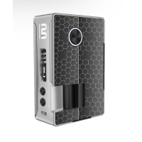 BLITZ VIGOR 81W 18650/20700 TC SQUONK MOD (Squonker Box)Paket beinhaltet:1x Blitz Vigor 81W SQ Mod1x Garantiekarte1x Micro USB Kabel1x BenutzerhandbuchFunktionen:Portable TC MOD mit stilvollem AussehenKompatibel mit einer 20700/18650/21700 Zelle mit 81W maximaler Leistung10ml Silikon Quetschflasche0,91 Zoll OLED BildschirmanzeigeMehrere Arbeitsmodi8248Blitz RDA55,00 CHFsmoke-shop.ch55,00 CHF