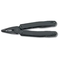 SwissTool Spirit XBS -Profi All-in-One Wickelwerkzeug -VictorinoxLieferumfang: 1x SwissTool Spirit XBS Gunmetal Finished Profi All-in-One Wickelwerkzeug von Viktorinox Schweiz1. Kombi-Spitzzange mit2. – Kapselpresser3. – Drahtschneider für dünne undweiche Drähte bis 40 HRC4. – Hartdraht-Schneider5. Schraubendreher 2 mm6. Dosenöffner mit7. – Schraubendreher 3 mm8. Kapselheber mit9. – Schraubendreher 6 mm10. – Kistenöffner11. – Drahtbieger12. grosse Klinge13. Schere14. Metallsäge mit15. – Metallfeile16. Holzsäge17. Stech-Bohrahle mit18. – Ziehhaken19. Phillips-Schraubendreher 1/220. Holzmeissel und -schaber mit21. – Drahtabisolierer und -schaber22. – Kabelmantel-Längsschneider23. – Kabelmantel-Querschneider24. Kupplung für Korkenzieher und25. Befestigungsöse26. Blattfeder mit Feder für jedes Werkzeug27. Entriegelungs-Schieber8788Stattqualm / Squape129,00&nbsp;CHFsmoke-shop.ch129,00&nbsp;CHF