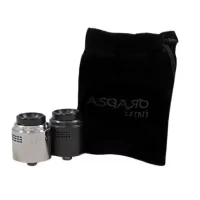 Vaperz Cloud Asgard Mini Summer Edition RDA 25mmLieferumfang: Vaperz Cloud Asgard Mini RDA /Selbstwickelverdampfer The Asgard mini RDA is exactly what the name says in being a smaller verison of the Asgard RDA. It is a top airflow 25mm RDA with a semi-postless design and 6ml juice well. The deck brings four 2.5mm x 3.0mm individual post holes for easy coil installation with a quick release... Agua TealAsgard mini RDA ist genau das, was der Name schon sagt, nämlich eine kleinere Version der Asgard RDA.Die RDA hat 48 Luftstromlöcher, die einen massiven Einlass in die Luftstromkammer der zweiten Stufe ermöglichen, um Druck zu erzeugen, bevor dieser an den Widerstand abgegeben wird.Entdecken Sie heute seine neuen Farben: Sommerausgabe.9411Vaperz Cloud49,90 CHFsmoke-shop.ch49,90 CHF