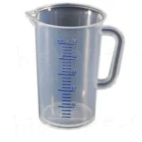 Messbecher 50 ML zum selbermischen - mit MarkierungLieferumfang:  1 x Messbecher mit blauer Skala   50 ml Stabiler transparenter 50-ml-Messbecher in sehr haltbarer Qualität aus PP mit geschlossenem Griff und Ausgießer. Die Skala ist erhaben und blau gedruckt, Teilung in 2-ml-Schritten. Abmessungen: Höhe 70 mm Durchmesser 40 mm 694Flaschen1,50 CHFsmoke-shop.ch1,50 CHF