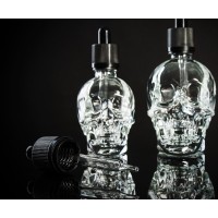 Totenkopf Glas-Flasche Leer 30ml - schwarzLieferumfang:  1x Totenkopf Flasche Leer 30ml mit PipetteFarbe: durchsichtig mit blau , schwarz oder durchsichtiges Glas (Weiss)10020Flaschen5,80 CHFsmoke-shop.ch5,80 CHF