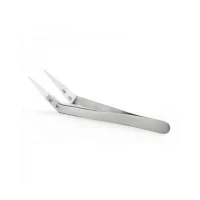 Keramik Pinzette elbow - gebogen vers. Farben - TweezerLieferumfang: 1 x Keramik Pinzette gebogen vers. FarbenPinzette mit einer abgeschrägten Keramik Spitze - ideal zum positionieren der Coils.Die überarbeitete Pinzette ist perfekt zum Nachbearbeiten deiner Coils, oder zum wechseln deiner Watte.Wie alle von uns vertriebenen Coil Master Produkte besticht auch diese Pinzette durch eine ausgezeichnete Qualität, angefangen vom Material, über die Verarbeitung bis hin zur Verpackung.Hergestellt aus 302er Edelstahl und Zirconia Keramik mit einer Temperaturbeständigkeit von bis zu 1300°C und einer Härte größer HRC40°.Als Finish eine matte Oberfläche mit dem Coil Master Schriftzug.5483Smoke-Shop.ch7,90 CHFsmoke-shop.ch7,90 CHF Keramik Pinzette elbow - gebogen vers. Farben - TweezerLieferumfang: 1 x Keramik Pinzette gebogen vers. FarbenPinzette mit einer abgeschrägten Keramik Spitze - ideal zum positionieren der Coils.Die überarbeitete Pinzette ist perfekt zum Nachbearbeiten deiner Coils, oder zum wechseln deiner Watte.Wie alle von uns vertriebenen Coil Master Produkte besticht auch diese Pinzette durch eine ausgezeichnete Qualität, angefangen vom Material, über die Verarbeitung bis hin zur Verpackung.Hergestellt aus 302er Edelstahl und Zirconia Keramik mit einer Temperaturbeständigkeit von bis zu 1300°C und einer Härte größer HRC40°.Als Finish eine matte Oberfläche mit dem Coil Master Schriftzug.5483Smoke-Shop.ch7,90 CHFsmoke-shop.ch7,90 CHF