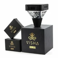Nilah E-Shisha Kopf von VISHADer Nilah E-Shisha Kopf von VISHADer Nilah E-Shisha Kopf ist dem Design von Wasserpfeifen nachempfunden. Nur funktioniert der Nilah Kopf anstatt mit Kohle, mit zwei oder vier separat erhältlichen 18650 Akkus welche in das Batteriefach gelegt werden. Es wird empfohlen nur Akkus mit mindestens 30 Ampere Entladestrom verwendet werden. Die Nilah E-Shisha verfügt auch über einen Micro USB-Anschluss für Firmware Updates. Akkus können damit nicht aufgeladen werden.Ein Display ist an der Seite angebracht. Alle Parameter werden sehr übersichtlich dargestellt. Über die Bedienknöpfe lassen sich nicht nur Einstellungen, sowie die Lichteinstellungen der LED Leuchten vornehmen, es lässt sich auch die Leistung von 5 bis 218 Watt einstellen.Im Nilah E-Shisha Kopf befindet sich ein 30 ml fassender Tank, der auch bei mehreren Personen für einen langen Shisha Spass sorgt. Befüllt wird der Tank ganz einfach von Unten.Ebenfalls von Unten lässt sich der 0.3 Ohm Coil einsetzten. Dieser bringt bei einer Leistung von 60 bis 100 Watt grosse Wolken und einen sehr intensiven Geschmack. Wer es gerne etwas flexibler mag, kann auch die separat erhältliche RBA Selbstwickeleinheit verwenden.Der elegante Nilah E-Shisha Kopf überzeugt mit seinem Design sowie mit seinem grossen Tankvolumen und dem hervorragenden GeschamckAngetrieben mit zwei oder vier 18650 AkkusIns Batteriefach des Nilah E-Shisha Kopf werden wahlweise zwei oder vier separat erhältliche 18650 Akkus eingelegt. So sind bis zu 218 Watt Spitzenleistung möglich.10624Kangerm E-Shisha160,50 CHFsmoke-shop.ch160,50 CHF