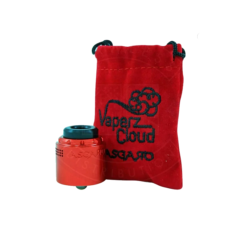 Vaperz Cloud Asgard 30 MM RDA - Satin Red - SelbstwickelverdampferDie Asgard RDA von Vaperz Cloud ist eine halbsteherlose 30 mm RDA mit einem oberen Luftstrom und einer riesigen Saftwanne, die vier einzelne Pfostenlöcher für eine einfache Installation der Spule mit einem schnell lösbaren Quetschstift aufweist. Diese RDA verfügt über 54 Luftstromlöcher, die einen effizienten Luftstrom in das Kammersystem ermöglichen, wodurch der gesamte Geschmack aus dem Saft verdrängt wird und ein wirklich einzigartiges und hochwertiges Vaping-Erlebnis entsteht.&nbsp;30 mm mit 33 mm Schönheitsring24k vergoldeter positiver Stift und PfostenSchnellverschlussstift mit Ersatzschrauben, die in das Deck eingesetzt sindHalbsäulenloses DeckVier 2,5 mm x 3 mm PfostenlöcherUltem-KühlkörperUltem-Luftstrom-DiffusorUltem-Kammer-ReduziererVerriegelung der oberen Kappe und des SchienensystemsTallboy-Tipp und Shorty-TippErsatzschrauben und O-Ringe8971Vaperz Cloud78,90&nbsp;CHFsmoke-shop.ch78,90&nbsp;CHF
