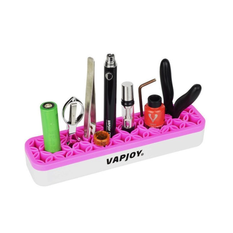 Silikon Halterung - Vapjoy - Ständer - PinkSilikon Halterung - Vapejoy - Ständer - PinkIdeal für die Organisation Ihres PlatzesSilikon: Passt sich verschiedenen Formen an und bietet optimalen Halt. Farbe: Pink11240Smoke-Shop.ch9,90 CHFsmoke-shop.ch9,90 CHF