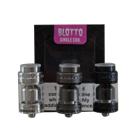 DOVPO X VAPING BOGAN BLOTTO RTA (Selbstwickelverdampfer) 6 ml SilberDOVPO X VAPING BOGAN BLOTTO SINGLE COIL RTA (Selbstwickelverdampfer1 x Blotto Einzelspule RTA1 x Glass Bubble Tube1x PCTG Bubble Tube1x Zubehörtasche1x Benutzerhandbuch1x Flaschenöffner &amp; Coil-MaßDie Vaping Bogan und Dovpo haben sich wieder zusammengetan, um die Blotto überarbeiten, dieses Mal die Schaffung eines einzigen Spule Variante davon, sie haben Kunden-Feedback an Bord genommen und haben die Mängel mit dem Original korrigiert und implementiert diese Korrekturen innerhalb der Blotto Single Coil RTA. Was hat sich also geändert? Abgesehen von der Gesamtgröße, die kleiner ist und jetzt nur 2 Pfostenlöcher im Gegensatz zu 4 aufweist, hat Dovpo die Airflow-Pfosten neu gestaltet und verbessert, indem sie ihnen eine Metallunterstützung hinzugefügt haben, um sie weiter zu stärken, so dass eine größere Kurve an den Pfosten selbst möglich ist, was wiederum den Grad des Luftstroms erhöht, der auf die Spule von 242 auf 272 Grad gerichtet ist, zusätzlicher Luftstrom sorgt für dichtere Wolken und besseren Geschmack. Ein paar mehr Stärkung Projekte haben in der Blotto Single Coil RTA wie die Airflow Control Ring und die Basis gegangen. Der Blotto Single Coil RTA misst nur 23 mm, was bedeutet, dass dies in den meisten Side-by-Side-Mods und auf jedem Gerät passen wird, immer noch mit dem Bottle Cap Stil Topcap, Top-Füllung und einstellbare Luftstrom.Wenn Sie ein Single-Coil-Benutzer sind, und wollen eine echte ein RTA, die standhalten kann, was Sie in der Lage sind, auf sie zu werfen dann die Blotto Single Coil ist die RTA für Sie.11415DOVPO16,80 CHFsmoke-shop.ch16,80 CHF