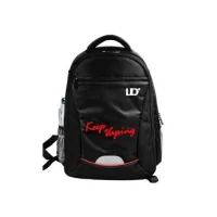 UD Vapor's Pack Rucksack (United Technology UD)UD Vapor's Pack Rucksack (United Technology UD)Der geräumige Rucksack von UD für Dampfer! Mit der praktischen und bequemen Rucksack hast du immer alles dabei für kleine oder längere Ausflüge. Der Rucksack hat 3 Haupttaschen. Mit der praktischen und bequemen Rucksack hast du immer alles dabei für kleine oder längere Ausflüge. Der Rucksack hat drei Haupttaschen. Verstauen Sie alle Dampf-Utensilien, damit das Wichtigste auf Reisen praktisch griffbereit sind.In der praktischen Aussentasche ist genügend Platz für dein Smartphone, deine Brieftasche und ein Dampfer-Set. Die Zweite Innentasche bietet ausreichend Platz für jegliche Kleinteile, E-Liquids, Akkus, Wickelmaterial und was man sonst noch benötigt wird. Im hinteren Teil steht noch genügend Stauraum für sonstigen Sachen zur Verfügung.Massiver Platz für die gesamte Verdampferausrüstung sowie ein zusätzliches Fach für Ihren Laptop, Ihr Tablet oder sogar Ihre Notebooks.Dieser Rucksack ist für den härtesten Dampfer ein Must Have ;)Lieferumfang: UD Vapor's Pack Rucksack (United Technology UD)12046Youde Techology UD69,90 CHFsmoke-shop.ch69,90 CHF