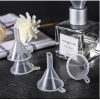 Trichter zum befüllen von 10ml Fläschchen vers. DurchmesserTrichter zum befüllen von 10ml Fläschchengeeignet zum einfüllen von Nikotinshots31 mm breit 39 mm hoch6 mm spitze6246Smoke-Shop.ch1,40 CHFsmoke-shop.ch1,40 CHF Trichter zum befüllen von 10ml Fläschchen vers. DurchmesserTrichter zum befüllen von 10ml Fläschchengeeignet zum einfüllen von Nikotinshots31 mm breit 39 mm hoch6 mm spitze6246Smoke-Shop.ch1,40 CHFsmoke-shop.ch1,40 CHF