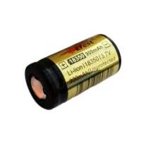 Efest 18350 Gold 900mAh ungeschützt (Pluspol flach)Efest 18350 Gold ungeschützt ohne PCBKapazität900mAhNennspannung3,7VLadeschlussspannung4,2V ± 0,05VEntladeschlussspannung2,75VPluspolflach (Flat Top)ChemieLiCo (ICR)Schutzschaltung PCBkeineDurchmesser18,26 mm ± 0,1 mmHöhe34,70 mm ± 0,1 mmGewicht24 g ± 1 gHerstellerEfestSicherheitshinweise:Lithium Zellen dürfen nur mit Schutzelektronik betrieben werden!Bitte beachten Sie, dass Lithium Zellen nur durch fachkundige Personen verwendet werden dürfen.Bei falscher Handhabung bzw. Kurzschluss kann dies zur Brandentwicklung oder Explosion führen.Weitere Eigenschaften:Lithium-Ionen Akkus sind thermisch stabil und unterliegen keinem Memory-Effekt.Sie arbeiten auf der Basis von Lithium und zeichnen sich durch eine hohe Energiedichte aus.Hochwertige Zellen mit langer Lebensdauer und hoher Zyklenfestigkeit - eine ungeschützte Zelle von Efest.12640Efest4,90 CHFsmoke-shop.ch4,90 CHF