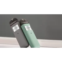 KIT SONDER U 1000MAH 2ML GEEKVAPE - Pod KitDer Sonder U von Geekvape ist ein Produkt mit vielen guten Eigenschaften: 1000 mAh Akkulaufzeit, 20 W maximale Leistung, 2 ml Inhalt und eine Kartusche mit eingebautem 0,7-Ohm-Widerstand. Mit diesem Pod hat der Hersteller an Anfänger gedacht, die sich dem MTL-Dampfen oder dem RDL-Dampfen widmen können.Lieferumfang:&nbsp;1x Gerät Sonder U1x 2ml-Kartusche mit 0,7 Ohm Widerstand1x BedienungsanleitungDATENBLATTArt des Materials PodsKits für AnfängerArt der Kits Pod-KitsArt der Batterien IntegriertAutonomie 1000 mAhMicro USB Nur AufladenMaximale Leistung 20WAbzug RDL (Semi Air)Einstellbare Airflow NeinInhalt (ml) 2 mlSeitliche BefüllungArt der Drip Tips AndereAnschlüsse SonstigesElektronische Schutzvorrichtungen JaWiderstände von 0,5 bis 1 Ohm13138geekvape16,90&nbsp;CHFsmoke-shop.ch16,90&nbsp;CHF