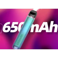 KIT IGEE A1 650MAH 2ML SMOK - USB-CKIT IGEE A1 650MAH 2ML SMOK ein Pod, der der Fantasie von Smok entsprungen ist. Er trägt den Namen Igee A1 und erfüllt alle Kriterien einer elektronischen Zigarette, die von Anfängern geschätzt wird. Er liefert eine Leistung von 14 W und ist sehr einfach zu bedienen. Der eingebaute Akku hat eine Kapazität von 650 mAh und die Kartusche mit einem eingebauten Widerstand von 0,9 Ohm hat ein Fassungsvermögen von 2 ml. Mit der Igee A1 sind süße Aromen garantiert.Inhalt:1x Box Igee A12x Igee A1 Kartusche (2ml) mit integriertem 0,9 Ohm Widerstand.1x USB Type-C Kabel1x Bedienungsanleitung13298Smoketech18,00&nbsp;CHFsmoke-shop.ch18,00&nbsp;CHF