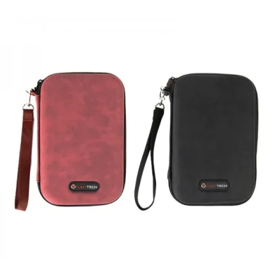 Unikase Carry Pouch (S) - Fumytech - DampfertascheLieferumfang: Unikase Carry Pouch (S) - Fumytech - DampfertascheTragetasche in Größe S.Hochwertige Materialien.Viel Platz in einer kompakten Größe.Verstauen Sie Ihre Mods, Liquids, Puffs...13344Fumytech12,90 CHFsmoke-shop.ch12,90 CHF