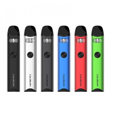 Kit Pod Caliburn A3 - Uwell - Pocket Pod - 520 mah USB-CKit Pod Caliburn A3 - Uwell - Pocket Pod - 520 mah USB-CEffiziente und einfach zu bedienen Tasche pod.Batteriekapazität 520mAh.1.0ohm Mesh-Spule in der Patrone gebaut.2ml Fassungsvermögen.Schnelles Aufladen über USB-C in nur 15 Minuten (USB-C-Kabel nicht enthalten).Die automatische Auszug macht es einfach zu bedienen.Uwell Pro-FOCS Technologie: Automatische Geschmacksanpassung.Lieferumfang: 1 x Caliburn A3 Pod1 x Vorinstallierte 1.0ohm Mesh-Patrone1 x Extra 1.0ohm Mesh-Patrone1 x BenutzerhandbuchEigenschaften2ml KartuscheMTL-ZugMesh-Spule 1.0ohmLeistung: 15W maxPro-FOCS TechnologieSchnelles Aufladen über USB-C13454Uwell 22,90 CHFsmoke-shop.ch22,90 CHF