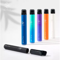 ELF BAR - Stick - von ElfBar -USB-C (Elfa Pro)Lieferumfang: 1x Elfa Pod Akku Stick (ohne USB C Kabel)Das Elfa Pod Kit von Elf Bar ist mit einer wiederaufladbaren Batterie ausgestattet und arbeitet mit austauschbaren Pods, die in 13 verschiedenen Geschmacksrichtungen erhältlich sind. Es bietet eine authentische MTL- Erfahrung und passt, dank seines kompakten Designs, in jede Hosentasche. Unsere Version des Elfa Pod Kits, ist in vier verschiedenen Farben erhältlich und wird mit einer vorgefüllten 2ml Liquid-Kartusche mit 20mg Nikotinsalz in der Geschmacksrichtung Blue Razz Lemonade geliefert. Weitere vorgefüllte Pods von Elf Bar können separat erworben werden.13625Elf Bar - Disposable Pods9,90 CHFsmoke-shop.ch9,90 CHF