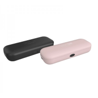 Finger Case 2000mAh - E-Feeling - Aufbewahrungsbox für Nano 2Lieferumfang: 1x Finger Case 2000mAh - E-Feeling - Aufbewahrungsbox für Nano 2Tragen Sie Ihren E-Feeling Mini oder Nano in allen Lebenslagen und laden Sie ihn dank des E-Feeling Finger Case auf, das mit einem langlebigen Akku (2000 mAh) und zahlreichen Fächern ausgestattet ist.Das Finger Case wird über USB-C aufgeladen. 14012E-Feeling - Pod System17,00 CHFsmoke-shop.ch17,00 CHF