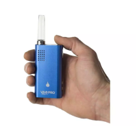 Flowermate V5.0S Mini - Vaporizer von Flowermate...Lieferumfang: 1x Edelstahlkapsel für Kräuter1x Edelstahlkapsel für Öle / Liquid1x Stopfgerät1x Mundstück aus Borosilikatglas1x V5.0S Mini Vaporizer2x Edelstahlsiebe für Mundstück3x Edelstahlsiebe für Heizkammer1x Schieber1x Transportbeutel1x Reinigungsbürste1x Micro USB Kabel1x Bedienungsanleitung14118Weecke Tobacco Vaporizer Expert94,00 CHFsmoke-shop.ch94,00 CHF