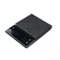 Balance Digital-Scale-EK6012 - Waage - für SelbstmischerLCD-BildschirmWiegebereich: 0,3 Gramm bis 3 Kilogramm.Die Genauigkeit liegt bei 0,1 Gramm. 3 verschiedene Umrechnungseinheiten: (g, oz, und ml).Tarafunktion und automatische Abschaltung nach 30 Sekunden, wenn die Waage nicht mehr benutzt wird.Eingebauter Akku (Typ-C) und funktioniert auch mit 2 AAA-Batterien (im Lieferumfang enthalten).Stoppuhr-Funktion Materialien aus ABS und rostfreiem Stahl.Einfach zu verwendenEigenschaften:Minimale Messkapazität: 0.3 GrammMaximale Messkapazität: 3kgGenauigkeit: 0.1gAbmessungen: 130 x 184 mm Im Lieferumfang enthalten:1 x Elektronische Universalwaage2 AAA-Batterien (im Lieferumfang enthalten)USB-Kabel14355Smoke-Shop.ch19,50 CHFsmoke-shop.ch19,50 CHF Balance Digital-Scale-EK6012 - Waage - für SelbstmischerLCD-BildschirmWiegebereich: 0,3 Gramm bis 3 Kilogramm.Die Genauigkeit liegt bei 0,1 Gramm. 3 verschiedene Umrechnungseinheiten: (g, oz, und ml).Tarafunktion und automatische Abschaltung nach 30 Sekunden, wenn die Waage nicht mehr benutzt wird.Eingebauter Akku (Typ-C) und funktioniert auch mit 2 AAA-Batterien (im Lieferumfang enthalten).Stoppuhr-Funktion Materialien aus ABS und rostfreiem Stahl.Einfach zu verwendenEigenschaften:Minimale Messkapazität: 0.3 GrammMaximale Messkapazität: 3kgGenauigkeit: 0.1gAbmessungen: 130 x 184 mm Im Lieferumfang enthalten:1 x Elektronische Universalwaage2 AAA-Batterien (im Lieferumfang enthalten)USB-Kabel14355Smoke-Shop.ch19,50 CHFsmoke-shop.ch19,50 CHF