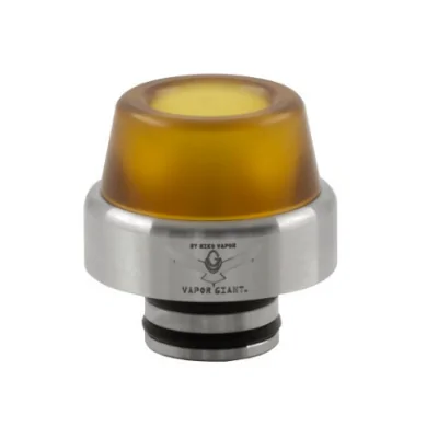 Vapor Giant v6S - DripTip -510- 16.5 mm vers. FarbenLieferumfang: Vapor Giant v6S - DripTip -510- 11 mmDas Original DripTip des Vapor Giant v6 S kann auch separat erworben werden. Das v6 S DripTip ist aus Edelstahl gefertigt und das Mundstück aus PEI, was ein angenehmes Lippengefühl vermittelt. Es hat einen 510er Anschluss mit zwei O-Ringen.Der Außendurchmesser über dem 510er-Anschluss beträgt 16,15 mm - das ist die breiteste Stelle am DripTip. Der Innendurchmesser beträgt 5,3 mm und nimmt nach oben hin leicht auf 6,8 mm zu. Neben dem DripTip sind zwei weitere O-Ringe im Lieferumfang enthalten.Material: Edelstahl und POM PolyoxymethylenFarbe: PEI oder Black PEIDer Dampf wird durch die länge etwas abgekühlt ! für alle die es etwas kühler mögen DTL tauglich mit 2 Oringen für einen festen Haltpassend auf alle 510 Drip Tip 14490Vapor Giant19,90 CHFsmoke-shop.ch19,90 CHF
