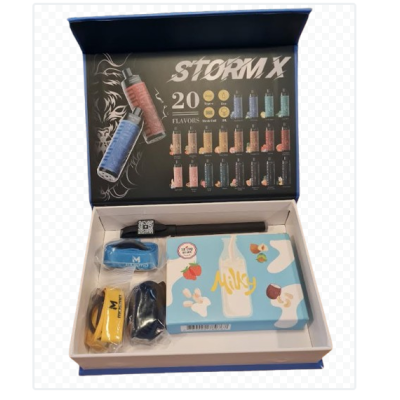 Geschenksbox - 5x 10ml Milky Liquids 0mg -Le Coq Qui Vape + 3 Lanyards + 1 StiftGeschenksbox Mosmo Storm X und le Coq qi Vape 5x 10ml Liquids (ohne Nikotin) der Marke Milky3x Lanyjards von Mosmo Storm X1x Kugelschreiber Mosmo14986le french liquid 5,10 CHFsmoke-shop.ch5,10 CHF