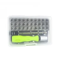 32 in 1 Präzisionsschraubendreher 7089CLieferumfang: 1x 32 in 1 Präzisionsschraubendreher 7089CPräzisionsschraubendreher mit einem Griff, 30 Bits, einer Verlängerung und einer Transportbox.    Hergestellt aus Chrom-Vanadium-Stahl für hohe Steifigkeit.    Ausgezeichnete Handhabung dank eines sehr gut durchdachten Designs.    Doppelstecksystem (die Bits passen auch direkt auf den Griff des Schraubendrehers).15530Smoke-Shop.ch8,90 CHFsmoke-shop.ch8,90 CHF