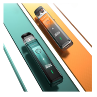 Vaporesso XROS PRO - Pod Kit - Pod Starterkit USB -CEin neuer Pod der Xros-Familie, der Xros PRO hat ein modernes und elegantes Design.Eingebaute 1200mAh Batterie, die schnell (2A) durch USB-C auflädt.Einstellbare Leistung von 5 bis zu 30 Watt maximal.3ml Xros Patrone Kapazität und Top-Füllung.Eingebaute Patrone Widerstand (0,4ohm).Präzise einstellbarer Luftstrom zum Umschalten von MTL auf RDL-Zug.Intuitives und elegantes OLED-Display.AXON Super Pulse Chipsatz.COREX Heating Tech Technologie.Drei ECO/Normal/Power-Modi.Automatische Aktivierung durch Inhalation oder Taste.Verfügt über einen seitlichen Schiebeknopf zum Verschließen des Pods.Kompatibel mit allen Patronen der Xros-Serie.15562Vaporesso36,00 CHFsmoke-shop.ch36,00 CHF