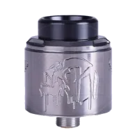 Suicide Mods Nightmare Mini V2 25mm RDA - vers. FarbenFür Experten im Cloud Chasing.Postless Dual Coil-Platte.25 mm Durchmesser.Kammerreduzierer aus Ultem zur Maximierung der Aromen. Mit Bottom Feed kompatibel.Airflow kann angepasst werden.Perfekt für DTL (Direktes Inhalieren)Lieferumfang 1 x Nightmare V2 RDA 25mm Atomizer 1 x Tasche für ZubehörEigenschaften Airflow: Unterhalb Airflow: Doppelte Diffusion Befestigung: Messing, vergoldet Durchmesser: 25mm Direkte Inhalation 15648Suicide Mods38,00 CHFsmoke-shop.ch38,00 CHF Suicide Mods Nightmare Mini V2 25mm RDA - vers. FarbenFür Experten im Cloud Chasing.Postless Dual Coil-Platte.25 mm Durchmesser.Kammerreduzierer aus Ultem zur Maximierung der Aromen. Mit Bottom Feed kompatibel.Airflow kann angepasst werden.Perfekt für DTL (Direktes Inhalieren)Lieferumfang 1 x Nightmare V2 RDA 25mm Atomizer 1 x Tasche für ZubehörEigenschaften Airflow: Unterhalb Airflow: Doppelte Diffusion Befestigung: Messing, vergoldet Durchmesser: 25mm Direkte Inhalation 15648Suicide Mods38,00 CHFsmoke-shop.ch38,00 CHF