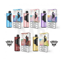 Solobar 2400 - 4 in 1 Pod System (ink 4x Pods 2ml 20mg) - USB CLieferumfang: 1x Solobar 2400 - 4 in 1 Pod Akku + Pod 2ml 20mg) 1x Kartusche Blue Razz 20mgDie Marke Solobar kommt mit dem ersten wiederaufladbaren 4-in-1-Pod in Frankreich auf den Markt! Integrieren Sie bis zu 4 vorgefüllte Patronen für ca. 2400 Züge in eine einzige Batterie! Das Kit hat eine Akkulaufzeit von 600mAh und wird mit 4 vorgefüllten Patronen mit 2ml Liquid in 20mg nic salt in den Geschmacksrichtungen von :15910Solo Bar16,90 CHFsmoke-shop.ch16,90 CHF