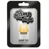 Drip Tip -810- PVM0030 - Pimp My Vape - 810 - PEIDrip Tip -810- PVM00305 - Pimp My Vape - 810 - PEI810er Drip TipHergestellt aus PEI um die Lippen von der Hitze zu isolierenLuftiger DL-Zugwiderstand (direkte Inhalation)Doppelter O'Ring für optimalen Halt810er Drip Tip aus PEI der Marke Pimp my vape. Das PEI isoliert die Lippen von der Hitze des Dampfes und das 810er Format lässt ein Maximum an relativ warmen Dampf durch. Dieses gebogene Mundstück sorgt für den Komfort der Lippen.16077Drip Tip4,90 CHFsmoke-shop.ch4,90 CHF