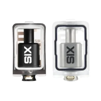 The Alexa Six RBA - Inhale - Boro / DotAio DeviceDer Alexa Six RBA Tank von Inhale ist ein echtes Vorbild an Vielseitigkeit. Er ist sowohl mit Billet Box- als auch mit DotAIO-Mods kompatibel.Die Single Coil-Platte ermöglicht eine einfache Montage.Boro- und DotAIO-Tanks haben eine gute Kapazität und werden von vorne befüllt.Einstellbare Airflow durch 4 austauschbare Pins (1.0, 2.0, 3.0 und 4.0mm), perfekt für MTL- bis DL-Züge.Kamin mit einem Innendurchmesser von 4.2mm.Vollständig zerlegbar für eine einfache Wartung.Kompatibel mit den meisten Billet Box- und DotAIO-Mods.Lieferumfang1 x Alexa RBA1 x Tank Alexa DotAIO1 x Tank Alexa Boro4 x Airflow-Pins1 x Coil Inhale Baby Series1 x Beutel mit Zubehör1 x BedienungsanleitungEigenschaftenSingle Coil TrayKompatibel mit Billet Box &amp; DotAIOBefüllung: Von vorneAirflow per Pin einstellbarInterner Kamin: 4.2mmØ16299ALEXA - Boro69,90&nbsp;CHFsmoke-shop.ch69,90&nbsp;CHF