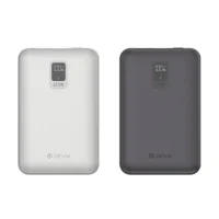 Mini Powerbank 10000mAh mit 2 integrierten Kabeln 22.5W - DEVIAPowerbank mit integrierten Kabeln (USB-C und Lightning).Akku mit einer Kapazität von 10000mAh, der sich schnell mit 2,6A auflädt.Abnehmbare USB-C- und Lightning-Kabel.Maximale Ausgangsleistung von 3A :USB-C: 5V/3A.Lightning: 5V/2A.Übersichtliches Display, auf dem Sie sehen können, ob die Schnellladung aktiviert ist, sowie die verbleibende Laufzeit der Powerbank.Intelligenter Chipsatz mit zahlreichen Schutzfunktionen: Überladung, Temperatur, automatische Abschaltung...16304Efest17,40 CHFsmoke-shop.ch17,40 CHF