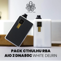 Cthulhu RBA AIO 2 DNA80C White Delrin - Cthulhu ModCthulhu Mods stellt die zweite Version seiner beliebten Boro-kompatiblen AIO vor, die mit einer eleganten weißen Delrin-Oberfläche und dem berühmten DNA80C-Chipsatz von Evolv ausgestattet ist.Funktioniert mit einem 18650-Akku (nicht im Lieferumfang enthalten).Die Leistung kann von 1 bis 80 Watt eingestellt werden.Leistungsstarker und zuverlässiger Evolv DNA80C Chipsatz, der über das Escribe-Tool vollständig angepasst werden kann.RBA-Tank Tree mit einer Kapazität von 5,5ml und Befüllung von vorne.Single Coil Tray ermöglicht ein einfaches Anbringen der Vorrichtungen.Airflow einstellbar über 7 austauschbare Pins (1.0, 1.2, 1.6, 2.0, 2.5, 3.0 und 3.4mm), perfekt für RDL- bis DL-Züge.Verstellbarer positiver Pin, um auf alle Boro-Tanks passen zu können.Kompatibel mit allen RBA-Brücken.Vollständig aus weißem, maschinell hergestelltem Delrin gefertigt.Klares, gut lesbares OLED-Display.16587CTHULHU MOD - BORO AIO159,90 CHFsmoke-shop.ch159,90 CHF