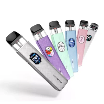 Xros 5 - Vaporesso - Pod Kit - Pod Starterkit USB -C 1500 mAhVaporesso XROS 5 - Premium-Pod-Kit mit COREX 3.0 Technologie, 1500 mAh Akku, 2ml Kartusche, 3A Superschnellladung und Farbdisplay. Einstellbare Leistung und Luftstrom, kompatibel mit der gesamten XROS Pod-Serie.Überschreiten Sie Ihre Grenzen mit dem XROS 5 - Stilvolle Leistung mit blitzschneller AufladungDer neue XROS 5 von Vaporesso ist ein Premium-Pod für elektronische Zigaretten, der für anspruchsvolle Nutzer entwickelt wurde, die nach überlegener Leistung, schlankem Design und erweiterten Anpassungsmöglichkeiten suchen. Dank der COREX 3.0 Technologie bietet der XROS 5 ein perfektes, lebensechtes Aroma, einen sanften Ausdruck und eine besonders glatte Beschichtung.Mit dem leistungsstarken 1500-mAh-Akku und der superschnellen 3A-Ladung erreichen Sie in nur 20 Minuten bis zu 80 % der Kapazität, was ihn zum perfekten Begleiter für den Tag macht.Die wichtigsten Vorteile von XROS 5:COREX 3 Technologie. 0: Bis zu 40 % bessere Geschmackswiedergabe und 30 % mehr Leistungsstabilität1500-mAh-Akku mit superschnellem 3A-Laden (USB-C)0,88-Zoll-HD-Display mit übersichtlicher Oberfläche und sechs FarbthemenPräzise Leistungsanpassung (0,5-W-Schritt) für 0,4Ω-Pods (Bereich bis 30 W)Drei Leistungsmodi (Power, Normal, Eco) für andere PodsPräzisions-Schieberegler für MTL- bis RDL-BeschichtungDuale Aktivierung (Auto Draw und Druckknopf)Kompatibel mit der gesamten XROS-Pod-SerieAuslaufsichere Technologie (SSS Leak-resistant Technology)Display &amp; Steuerung:0,88" HD-Display zeigt deutlich Modus, Leistung und Batteriestatus an.16657Vaporesso29,90 CHFsmoke-shop.ch29,90 CHF