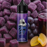 OHM BOY VOL I GRAPE SODA GUMMY CANDY 0MG 50ML SHORTFILLGrape Soda Gummy Candy shortfill e-liquid von Ohm Boy ist eine Bonbonmischung, die zwischen süßen und sauren Noten spielt. Dunkle Trauben werden mit einer sprudelnden Limonade und zuckrigem Gummi-Bonbon-Geschmack zu einer geschichteten E-Flüssigkeit kombiniert.Grape Soda Gummy Candy wurde speziell für Sub-Ohm-Vaping gemischt. Dabei handelt es sich um eine 70%ige VG-Flüssigkeit, die beim Vapen ein ausgewogenes Verhältnis von Wolken- und Geschmacksproduktion bietet. Um beste Ergebnisse zu erzielen, empfehlen wir die Kombination mit einem Sub-Ohm-Tank oder einem Kit.Als Teil des Ohm Boy 50ml Shortfill-Sortiments ist dies eine 0mg E-Flüssigkeit. Jede Flasche bietet Platz für eine 10 ml Nikotinspritze, die nach Zugabe 60 ml einer 3 mg-E-Flüssigkeit ergibt.Diese Sammlung von Sub-Ohm-Mischungen wird von Ohm Boy in Großbritannien hergestellt und zeichnet sich durchweg durch charakteristische Geschmacksmischungen aus.50 ml E-Flüssigkeit in einer 60 ml Chubby Gorilla Shortfill-Flasche0mg Nikotin-StärkePlatz für eine 10 ml Nikotin-Boosterspritze70% VG / 30% PGEntwickelt für Sub-Ohm-VapingMade in the UKKindersichere KappeManipulationssicheres SiegelRecycelbare Flasche9706Ohm Boy UK10,10 CHFsmoke-shop.ch10,10 CHF