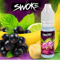 Selfie by SWOKE 10ml - 0 mgLieferumfang: 10 ml Selfie by SWOKEWas ist ? wollen Sie ein Selfie ? Cassis und mintgrün mit Zitrusnoten Gourmet BananeLe Selfie réunit dans un mélange savoureux des saveurs de cassis et menthe verte avec une banane gourmande relevée de notes d'agrumes.Hergestellt in Frankreich 70% VG / 30% PG Végétal100% Natürliche Aromen   4318swoke1,30 CHFsmoke-shop.ch1,30 CHF