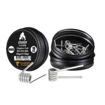 Fused Clapton Coils Ni80 0.38 Ohm (10pcs) - Blaze - Thunder Cloud x Mike VapesFused Clapton Coils Ni80 0.38 Ohm (10pcs) - Thunder Cloud x Mike VapesVormontierte Ni80-Coils, die perfekt für den Blaze Solo 2 RTA geeignet sind.3-Core Clapton: 29G×3+38G.5 Umdrehungen auf einer 3.5mmØ Achse.Wert von 0.38Ω bei Single Coil.Verkauft in Schachteln mit 10Stk.16819Thunder Cloud x EL MONO VAPEADO R11,90 CHFsmoke-shop.ch11,90 CHF