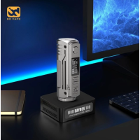 Box Mod Rayden 100 V2 - BD Vape 18650/21700 100 Watt Version 2.0Kompakt, leistungsstark, ergonomisch ... Drei Worte, die den Mod Rayden 100 perfekt beschreiben!Das Design aus einer Legierung verleiht ihm eine hohe Robustheit.Vorbildliche Handhabung und Verarbeitung.Funktioniert mit einem Akku 18650/21700 (nicht im Lieferumfang enthalten).Leistung einstellbar bis maximal 100 Watt.XT ULTRA 1.3-Chipsatz (neuer, verbesserter Chipsatz) mit anpassbaren Farben.Ein-/Aus-Schalter zum einfachen Ein- und Ausschalten des Rayden Mods. Die Änderungen der Version 2.0!+20 % Reaktionsfähigkeit im Vergleich zu V1.5.Hochwertige Verarbeitung mit kratzfester Beschichtung für außergewöhnliche Langlebigkeit.Neue Akku-Klappe, die jegliches Risiko von Überhitzung und Kurzschlüssen ausschließt.Überarbeitete Tasten für optimale Empfindlichkeit.2 Jahre Garantie auf das Produkt.16069BD Vape78,00 CHFsmoke-shop.ch78,00 CHF