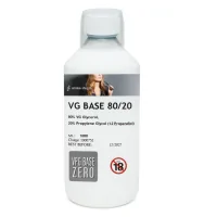 1000 ml (1 Liter) Basis verschiedene Mischungen 0mg (Base) USP GradeLieferumfang: 1000ml,   verschiedene Mischverhältnisse / ohne NikotinAuswahl: 50% PG / 50% VG30% PG / 70% VG20% PG / 80% VG100% PG  oder 100% VGInhaltsstoffe: 99.93% Propylenglykol Beschreibung: PROPYLENE GLYCOL USP/EP GRADE 99.9% vegetable Glycerin Beschreibung: CAS-Nr.: 56-81-5 USP / EP GradeDie Lieferung erfolgt in lichtundurchlässiger PET Flasche mit Originalitätsversiegelung.Bei dunkler, kühler Aufbewahrung ist eine Lagerung von mehr als 5 Jahren problemlos möglich. Hergestellt und produziert in Italien / Importiert Schweiz unter strengen Qualitätskontrollen Basis in PH EUR7 Qualität ( USP-Grade-Qualität )mit 50ml Messbecher gratis dazu Description : PROPYLENE GLYCOL USP/EP GRADE / Sicherheitsdatenblatt und Analysezertifikat vorhanden (auf Wunsch einsehbar) 1067Smoke-Shop.ch13,20 CHFsmoke-shop.ch13,20 CHF