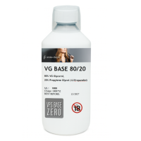 1000 ml (1 Liter) Basis verschiedene Mischungen 0mg (Base) USP GradeLieferumfang: 1000ml,   verschiedene Mischverhältnisse / ohne NikotinAuswahl: 50% PG / 50% VG30% PG / 70% VG20% PG / 80% VG100% PG  oder 100% VGInhaltsstoffe: 99.93% Propylenglykol Beschreibung: PROPYLENE GLYCOL USP/EP GRADE 99.9% vegetable Glycerin Beschreibung: CAS-Nr.: 56-81-5 USP / EP GradeDie Lieferung erfolgt in lichtundurchlässiger PET Flasche mit Originalitätsversiegelung.Bei dunkler, kühler Aufbewahrung ist eine Lagerung von mehr als 5 Jahren problemlos möglich. Hergestellt und produziert in Italien / Importiert Schweiz unter strengen Qualitätskontrollen Basis in PH EUR7 Qualität ( USP-Grade-Qualität )mit 50ml Messbecher gratis dazu Description : PROPYLENE GLYCOL USP/EP GRADE / Sicherheitsdatenblatt und Analysezertifikat vorhanden (auf Wunsch einsehbar) 1067Smoke-Shop.ch18,90 CHFsmoke-shop.ch18,90 CHF