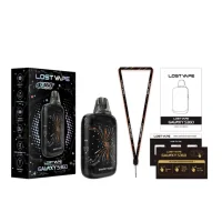 Kit Pod Galaxy S360 2.5ml 1400mAh - Lost Vape- USB C - vers. FarbenPod Galaxy S360 2.5ml 1400mAh - Lost Vape- USB C - vers. FarbenEntdecken Sie das Galaxy S360, eine Kreation von Lost Vape, die Stil und Leistung vereint.Integrierter 1400-mAh-Akku mit schneller USB-C-Aufladung (2 A).Leistung von 5 bis 35 Watt, die sich automatisch an die eingesetzte Kartusche anpasst.Energiesparmodus für noch längere Sitzungen.2,5 ml Side-Fill-Kartusche mit integrierter Mesh-Spule.Einstellbarer Luftstrom, ideal für MTL- bis RDL-Vaping.360°-gebogenes Display, klar und gut lesbar mit atemberaubenden Animationen.Durch Ziehen aktiviert für sofortigen Gebrauch.Kompatibel mit allen Kartuschen der Ursa-Serie.Lieferumfang1 x Galaxy S360 Mod1 x Ursa Top Fill V3 0,8 Ohm Kartusche1 x Ursa Kartusche Kurzanleitung1 x Tastenanleitung1 x Garantiekarte1 x Bedienungsanleitung1 x TragebandEigenschaftenGröße: 92,5 x 47,0 x 23,8 mmLeistung: 5–35 WIntegrierter Akku: 1400 mAhE-Liquid-Füllmenge: 2,5 mlNachfüllen: Seitliche BefüllungEinstellbarer LuftstromZugtyp: MTL bis RDLMaterial: KunststoffKompatible Kartuschen: Ursa-Serie17024Lost Vape22,90&nbsp;CHFsmoke-shop.ch22,90&nbsp;CHF
