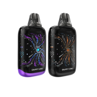 Kit Pod Galaxy S360 2.5ml 1400mAh - Lost Vape- USB C - vers. FarbenPod Galaxy S360 2.5ml 1400mAh - Lost Vape- USB C - vers. FarbenEntdecken Sie das Galaxy S360, eine Kreation von Lost Vape, die Stil und Leistung vereint.Integrierter 1400-mAh-Akku mit schneller USB-C-Aufladung (2 A).Leistung von 5 bis 35 Watt, die sich automatisch an die eingesetzte Kartusche anpasst.Energiesparmodus für noch längere Sitzungen.2,5 ml Side-Fill-Kartusche mit integrierter Mesh-Spule.Einstellbarer Luftstrom, ideal für MTL- bis RDL-Vaping.360°-gebogenes Display, klar und gut lesbar mit atemberaubenden Animationen.Durch Ziehen aktiviert für sofortigen Gebrauch.Kompatibel mit allen Kartuschen der Ursa-Serie.Lieferumfang1 x Galaxy S360 Mod1 x Ursa Top Fill V3 0,8 Ohm Kartusche1 x Ursa Kartusche Kurzanleitung1 x Tastenanleitung1 x Garantiekarte1 x Bedienungsanleitung1 x TragebandEigenschaftenGröße: 92,5 x 47,0 x 23,8 mmLeistung: 5–35 WIntegrierter Akku: 1400 mAhE-Liquid-Füllmenge: 2,5 mlNachfüllen: Seitliche BefüllungEinstellbarer LuftstromZugtyp: MTL bis RDLMaterial: KunststoffKompatible Kartuschen: Ursa-Serie17024Lost Vape22,90 CHFsmoke-shop.ch22,90 CHF