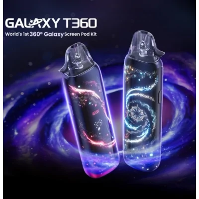Kit Pod Galaxy T360 2.5ml 1200mAh - Lost Vape - USB C - vers. FarbenKit Pod Galaxy T360 2.5ml 1200mAh - Lost Vape - USB C - vers. FarbenEntdecken Sie das Galaxy T360, eine Kreation von Lost Vape, die Stil und Leistung vereint.Integrierter 1200-mAh-Akku mit schneller USB-C-Aufladung (2 A).Leistung von 5 bis 35 Watt, die sich automatisch an die eingesetzte Kartusche anpasst.Energiesparmodus für noch längere Sitzungen.2,5 ml Side-Fill-Kartusche mit integrierter Mesh-Spule.Einstellbarer Luftstrom, ideal für MTL- bis RDL-Vaping.360°-gebogenes Display, klar und gut lesbar mit atemberaubenden Animationen.Durch Ziehen aktiviert für sofortigen Gebrauch.Kompatibel mit allen Kartuschen der Ursa-Serie.Lieferumfang1 x Galaxy T360 Mod1 x Ursa Top Fill V3 0,8 Ohm Kartusche1 x O-Ring1 x Ursa Kartusche Kurzanleitung1 x Tastenanleitung1 x Garantiekarte1 x Bedienungsanleitung1 x TragebandEigenschaftenGröße: 114,8 x 20 x 30 mmLeistung: 5–35 WIntegrierter Akku: 1200 mAhE-Liquid-Füllmenge: 2,5 mlNachfüllen: Seitliche BefüllungEinstellbarer LuftstromZugtyp: MTL bis RDLMaterial: KunststoffKompatible Kartuschen: Ursa-Serie17024Lost Vape16,00 CHFsmoke-shop.ch16,00 CHF
