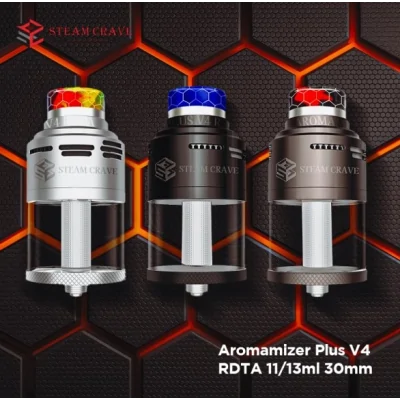 Aromamizer Plus V4 RDTA 11/13ml 30mm - Steam CraveEntdecken Sie den Aromamizer Plus V4 RDTA, die perfekte Kombination aus enormer Kapazität und unübertroffener Vielseitigkeit.Postless Single-/Dual-Coil- und Mesh-Decks für 100 % anpassbare Builds.Kapazität von 2 ml (Kammer), 11 ml (gerades Pyrex) und 13 ml (Bubble Pyrex).Problemloses Befüllen von oben über große Nachfüllöffnungen.Ultrapräzise einstellbarer Honeycomb-Top-Airflow, perfekt für RDL- bis DL-Züge.Bottom-Feed-kompatibel mit dem mitgelieferten BF-Pin.810 Wide-Bore-Drip-Tip aus Harz.Perfekte Passform mit Mods bis zu einem Durchmesser von 30 mm.Lieferumfang1 x Aromamizer Plus V4 RDTA1 x Mesh-Deck1 x Postless-Deck (vorinstalliert)1 x Pyrex-Glasbehälter, gerade (11 ml)1 x Pyrex-Glasbehälter, gewölbt (13 ml)1 x Vape-Band (Steam Crave)1 x Aufkleber (Steam Crave)1 x Zubehörtasche1 x BedienungsanleitungEigenschaftenGröße (RDA): 38,9 x Ø30 mmGröße (RDTA): 57,3 x Ø30 mmGewicht: 240 gFassungsvermögen: 2 ml/11 ml/13 mlMaterial: EdelstahlEinzel-/Doppelcoil-DeckMesh-DeckEinstellbarer LuftstromRDL- bis DL-ZugBF-kompatibel17006steam Crave69,90 CHFsmoke-shop.ch69,90 CHF