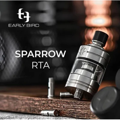 Sparrow RTA 2/3.7ml 24mm - Early Bird - SelbstwickelverdampferDer Sparrow ist der erste wiederaufbaubare Zerstäuber des Herstellers Early Bird und ein vielseitiger RTA mit bemerkenswerter Leistung.Single-Coil-Doppelsockel für einfache Installation der Coils.Fassungsvermögen von 2 oder 3,7 ml mit Erweiterungsset (im Lieferumfang enthalten) und Befüllung von oben.Kompatibel mit Coils mit einem Innendurchmesser von 2,5 bis 3,0 mm.Einstellbarer Top-Airflow, perfekt für MTL- bis DL-Züge.Umfassende Individualisierung dank 8 austauschbaren Airflow-Pins: 1,0, 1,2, 1,5, 1,8, 2,2, 2,8, 3,4 und 4,0 mm.Große Flüssigkeitszufuhr für eine leichtere Imprägnierung der Baumwolle und verbesserte Auslaufsicherheit.2 510-Drip-Tips im Lieferumfang enthalten, ideal für MTL- oder RDL/DL-Anwendungen.Robuste Konstruktion aus Edelstahl.17139Early Bird -52,50 CHFsmoke-shop.ch52,50 CHF Sparrow RTA 2/3.7ml 24mm - Early Bird - SelbstwickelverdampferDer Sparrow ist der erste wiederaufbaubare Zerstäuber des Herstellers Early Bird und ein vielseitiger RTA mit bemerkenswerter Leistung.Single-Coil-Doppelsockel für einfache Installation der Coils.Fassungsvermögen von 2 oder 3,7 ml mit Erweiterungsset (im Lieferumfang enthalten) und Befüllung von oben.Kompatibel mit Coils mit einem Innendurchmesser von 2,5 bis 3,0 mm.Einstellbarer Top-Airflow, perfekt für MTL- bis DL-Züge.Umfassende Individualisierung dank 8 austauschbaren Airflow-Pins: 1,0, 1,2, 1,5, 1,8, 2,2, 2,8, 3,4 und 4,0 mm.Große Flüssigkeitszufuhr für eine leichtere Imprägnierung der Baumwolle und verbesserte Auslaufsicherheit.2 510-Drip-Tips im Lieferumfang enthalten, ideal für MTL- oder RDL/DL-Anwendungen.Robuste Konstruktion aus Edelstahl.17139Early Bird -52,50 CHFsmoke-shop.ch52,50 CHF