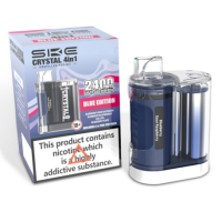 SKE Crystal 4in1 Podsystem - Starterkit mit 4 Pods 20mgDas SKE Crystal 4 in 1 Starter Kit Blue ist ein innovatives Prefilled Pod System, das dir gleich vier verschiedene Pods in einem einzigen Gerät bietet. Statt nur einer Geschmacksrichtung kannst du mit dem SKE Crystal 4 in 1 jederzeit flexibel zwischen vier Aromen wechseln – ganz einfach per praktischem Drehmechanismus.Mit einer Leistung von bis zu 2400 Zügen (je nach Zugverhalten) und einem starken 950mAh Akku ist dieses Vape Starter Kit ideal für alle, die Wert auf lange Laufzeit, einfache Bedienung und abwechslungsreichen Geschmack legen. Das clevere Revolver-Rad macht den Aroma-Wechsel besonders komfortabel: Einfach drehen und schon geniesst du einen neuen Geschmack.17527SKE - Big Vapes -21,90&nbsp;CHFsmoke-shop.ch21,90&nbsp;CHF